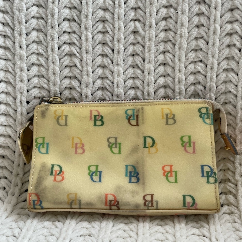 Dooney Bourke Yellow Rainbow Signature Wallet - Picture 4 of 9